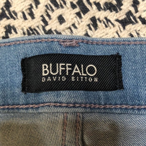 Buffalo David Bitton FAITH Jeans w/ Slim Flare - Picture 4 of 5
